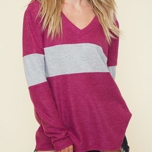 HP 🎉 Cozy Brushed Knit Magenta Colorblock Tunic